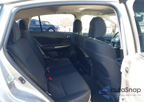 2015 Subaru Xv Crosstrek 2.0I Premium z USA, uszkodzony, nr VIN JF2GPADC1F8215791